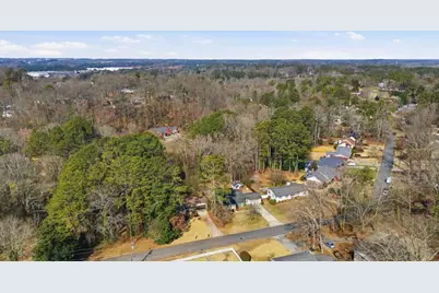 2751 Cedarbrook Drive, Marietta, GA 30066 - Photo 34