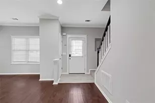 3996 Hancock Cir, Atlanta, GA 30340 - Photo 2