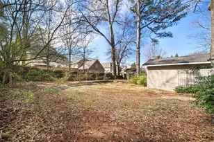 109 Spruell Springs Rd, Atlanta, GA 30342 - Photo 30