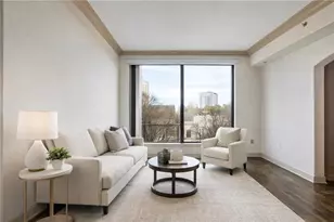 3445 Stratford Rd NE, Atlanta, GA 30326 - Photo 10