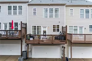 2172 Weldonberry Dr NE, Atlanta, GA 30319 - Photo 10