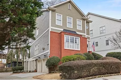 2136 Parkview Lane NW, Atlanta, GA 30318 - Photo 2