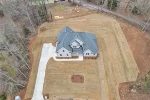 8257 Greenview Dr, Jonesboro, GA 30236 - Photo 8