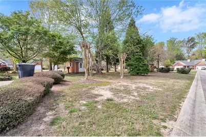 2560 Rosehill Circle, Lithia Springs, GA 30122 - Photo 26