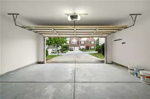 3740 Crescent Walk Ln, Suwanee, GA 30024 - Photo 18