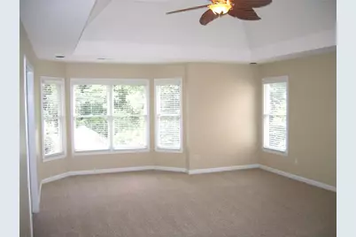1074 Pine Grove Avenue NE, Brookhaven, GA 30319 - Photo 12