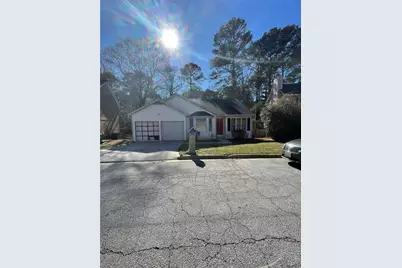 4795 Wyndam Drive, Stone Mountain, GA 30088 - Photo 2