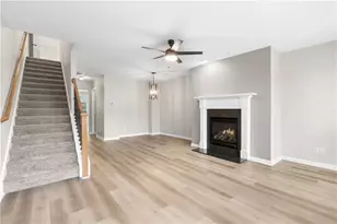 792 Village Field Ct, Suwanee, GA 30024 - Photo 16