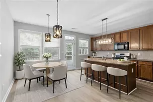 792 Village Field Ct, Suwanee, GA 30024 - Photo 2