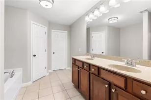 792 Village Field Ct, Suwanee, GA 30024 - Photo 8