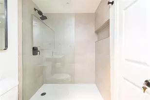 1 Biscayne Dr, Atlanta, GA 30309 - Photo 16