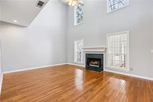 2660 Peregrine Ct, Suwanee, GA 30024 - Photo 6