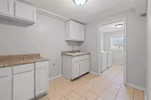 1451 Eason St NW, Atlanta, GA 30314 - Photo 8