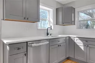 1427 Lorenzo Dr SW, Atlanta, GA 30310 - Photo 8