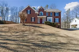 4645 Hamptons Dr, Alpharetta, GA 30004 - Photo 2