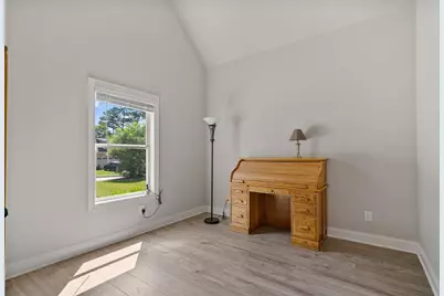 902 Edgewater Drive, Loganville, GA 30052 - Photo 10