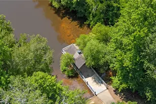 902 Edgewater Dr, Loganville, GA 30052 - Photo 46