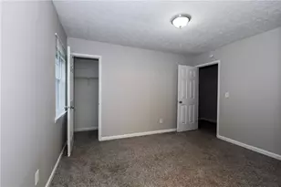 7215 Crestside Dr, Austell, GA 30168 - Photo 10