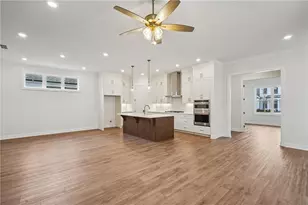 522 Pearl St, Cumming, GA 30040 - Photo 8