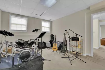 2928 Tall Pines Way NE, Atlanta, GA 30345 - Photo 32