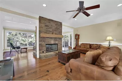 2928 Tall Pines Way NE, Atlanta, GA 30345 - Photo 10