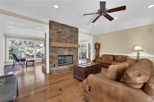 2928 Tall Pines Way NE, Atlanta, GA 30345 - Photo 10