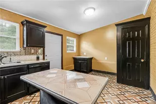 1804 Carla Dr, Morrow, GA 30260 - Photo 10