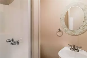 624 Robert E Lee Pkwy, Jonesboro, GA 30238 - Photo 12