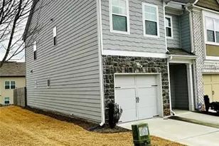 1903 Plainsboro Dr, Lithonia, GA 30058 - Photo 18