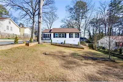 2029 Benson Avenue SE, Smyrna, GA 30080 - Photo 2