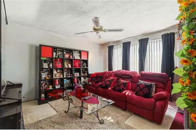 1198 Ashborough Terrace SE #J, Marietta, GA 30067 - Photo 4