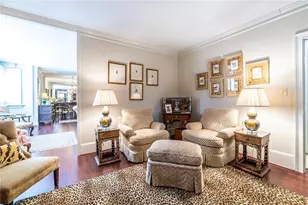 2734 Peachtree Rd NW, Atlanta, GA 30305 - Photo 30