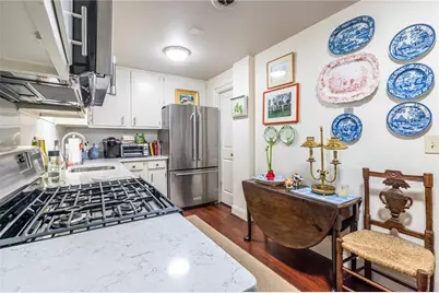 2734 Peachtree Road NW #A404, Atlanta, GA 30305 - Photo 8