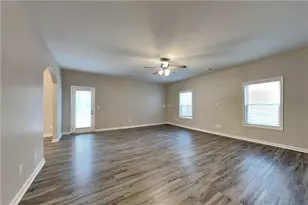 207 Arrowhead Dr, Dallas, GA 30132 - Photo 2