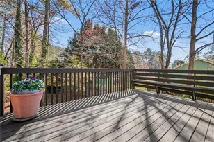 5088 Ravenwood Dr NW, Marietta, GA 30066 - Photo 20