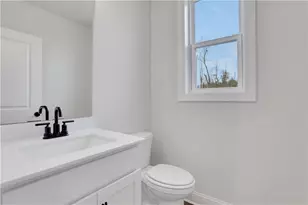 5970 Violet Ln, Cumming, GA 30028 - Photo 14