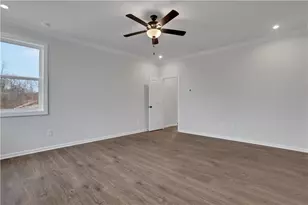 5970 Violet Ln, Cumming, GA 30028 - Photo 24