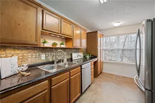 3922 Fraser Cir, Gainesville, GA 30506 - Photo 14