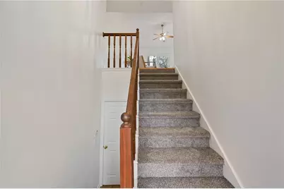 3922 Fraser Circle, Gainesville, GA 30506 - Photo 4