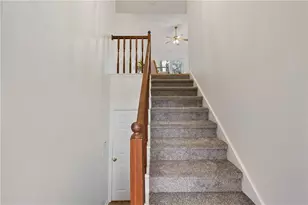 3922 Fraser Cir, Gainesville, GA 30506 - Photo 4