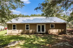 6945 Brown Dr S, Fairburn, GA 30213 - Photo 20