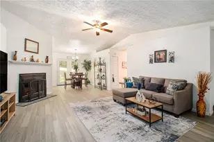 6945 Brown Dr S, Fairburn, GA 30213 - Photo 8