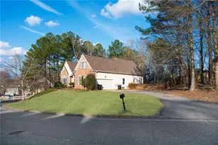 21 Vaux Way, Newnan, GA 30263 - Photo 2