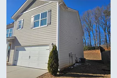 490 Walnut Grove, Pendergrass, GA 30567 - Photo 2