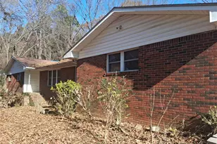 733 Chateau Dr, Silver Creek, GA 30173 - Photo 1