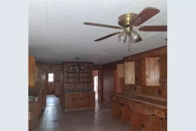 733 Chateau Dr, Silver Creek, GA 30173 - Photo 2