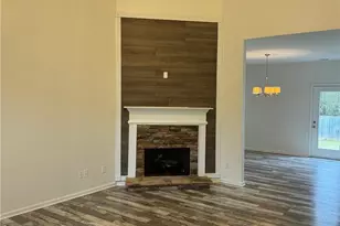 4 Miles Dr SE, Cartersville, GA 30120 - Photo 4