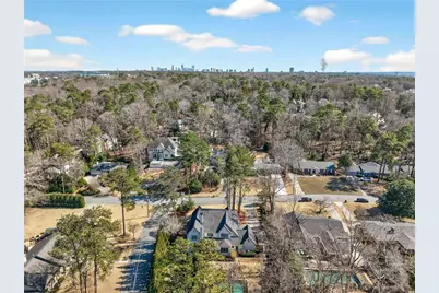 2976 Sequoyah Drive NW, Atlanta, GA 30327 - Photo 60