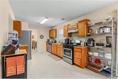 7982 Harmony Lakes Drive, Lithonia, GA 30058 - Photo 6