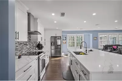 465 Rocky Creek Drive, Roswell, GA 30075 - Photo 6